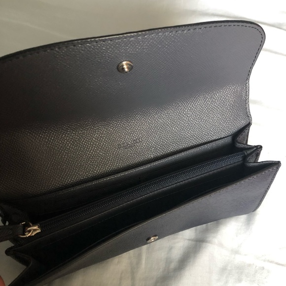 Coach Wallet - Picture 3 of 3